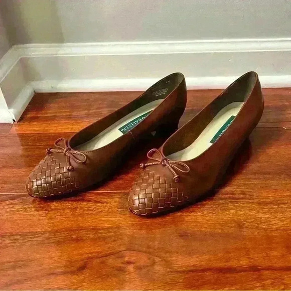 Naturalizer Vintage Women Size 8M Brown Leather Ballet With Bow Flat Small Heel - Picture 1 of 10